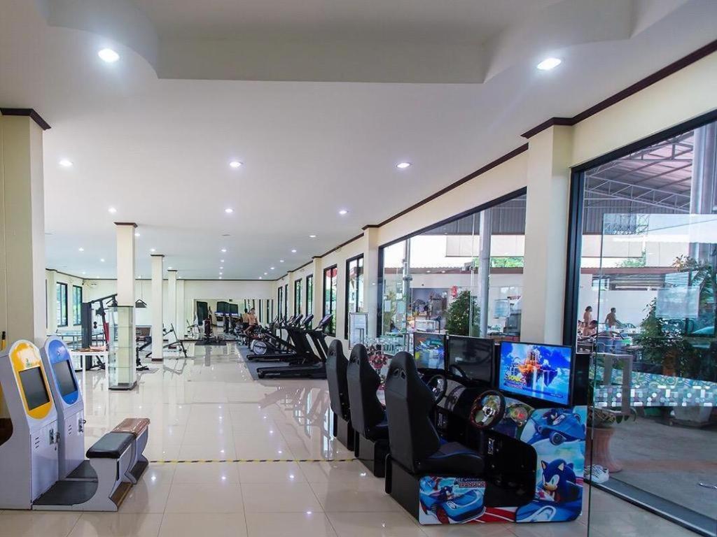 Bua Tara Resort Nong Prue Exteriör bild