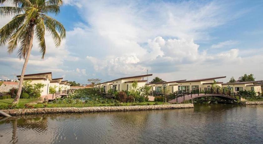 Bua Tara Resort Nong Prue Exteriör bild
